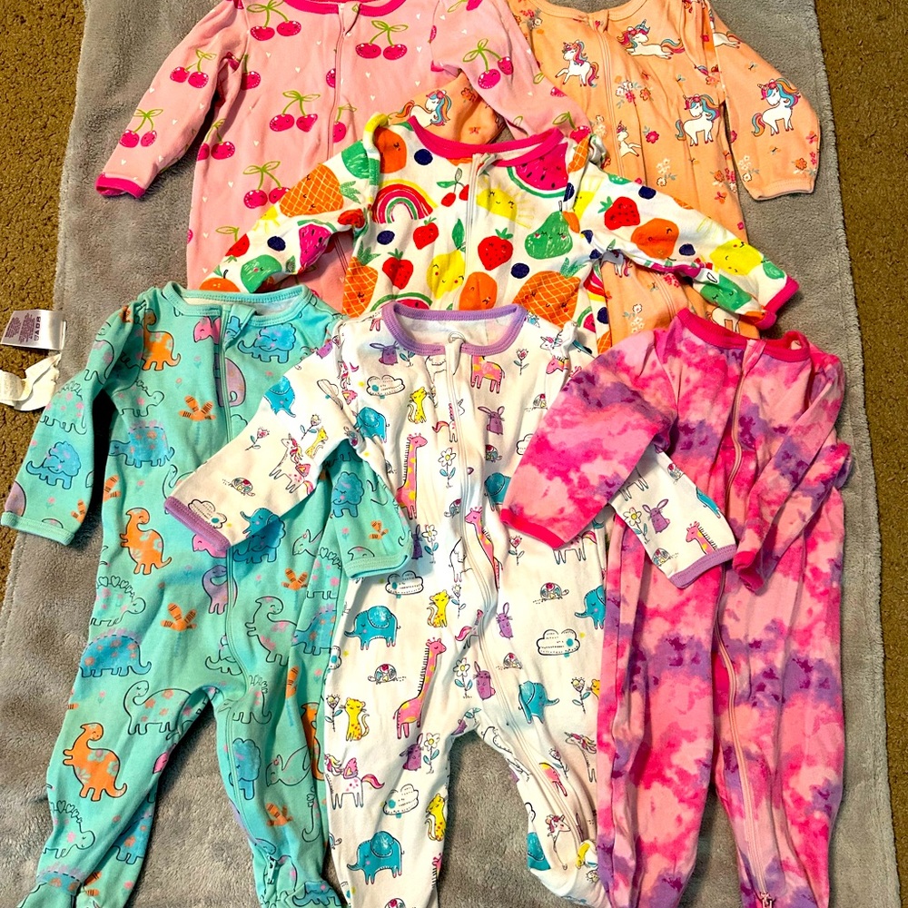 Wonder nation baby footed pajamas,6-9 months.
